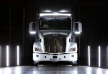 With driverless trucks, trucking would not be the same driverless trucks
